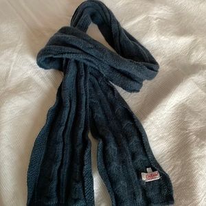 Cath Kidstons all wool rich blue knit scarf